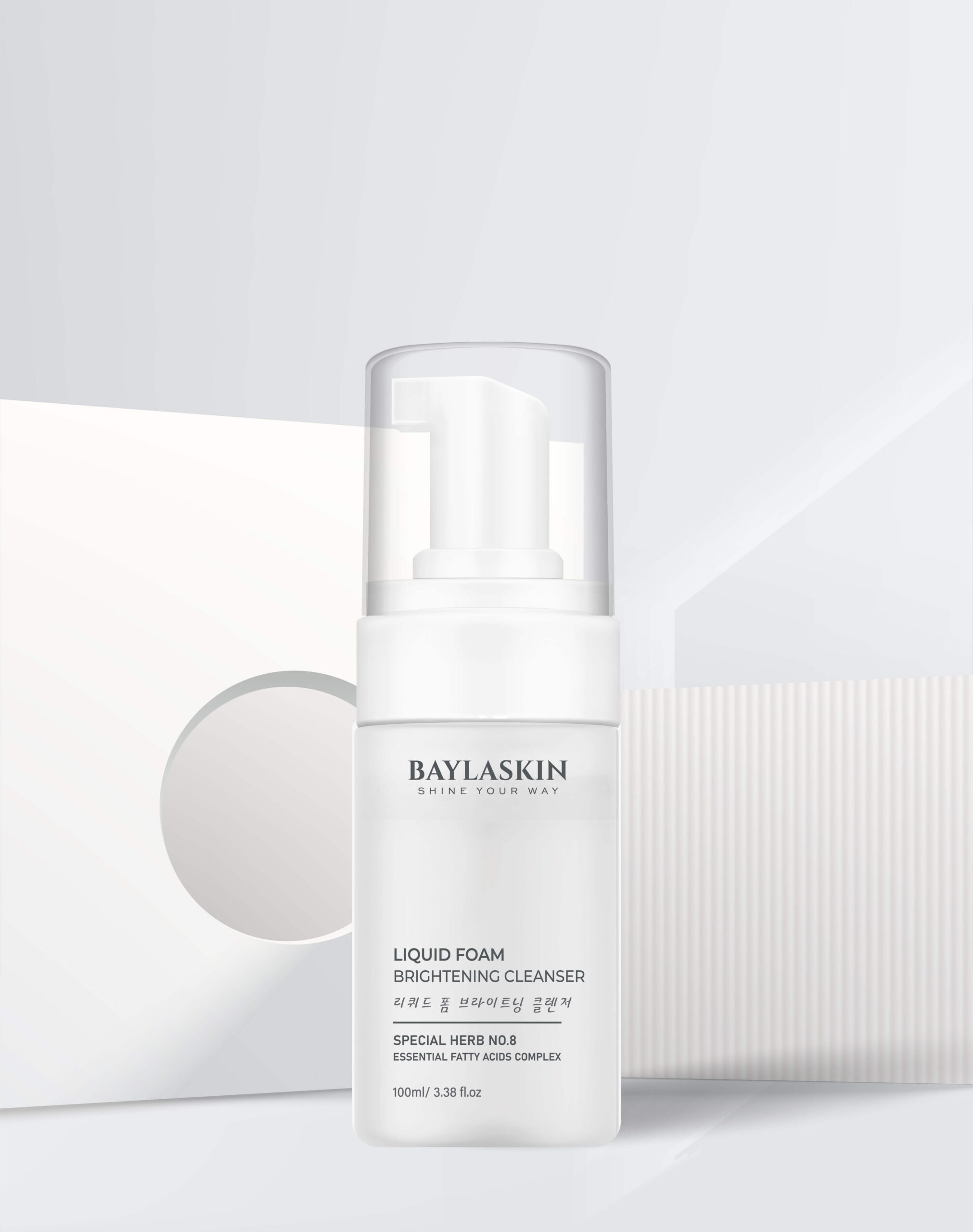 LIQUID FOAM BRIGHTENING CLEANSER
